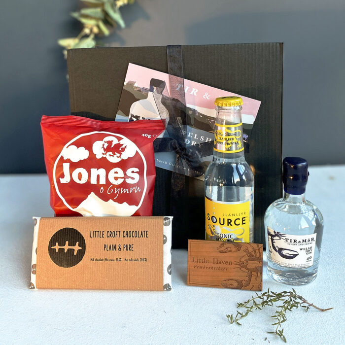 Shop Lobster and Môr Little Haven, Pembrokeshire